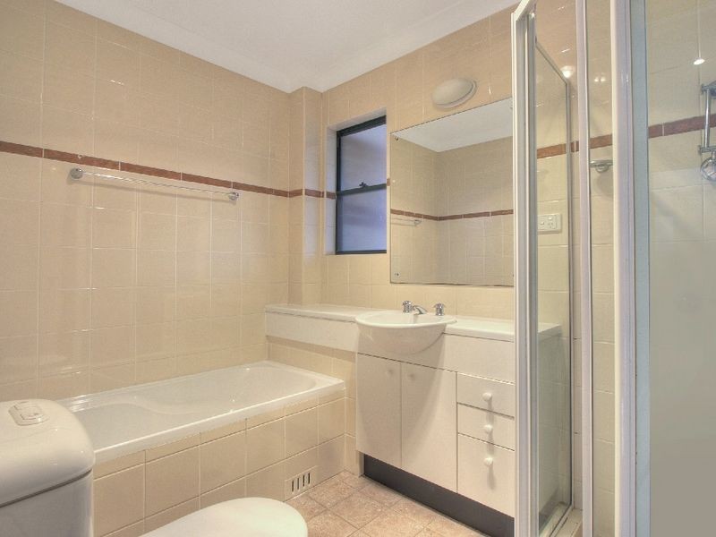 2/1A Henley Marine Drive, Five Dock NSW 2046