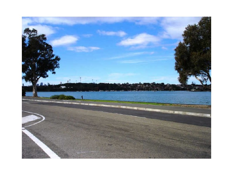 68 Henley Marine Drive, Rodd Point NSW 2046