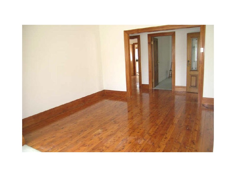 19 First Avenue, Rodd Point NSW 2046