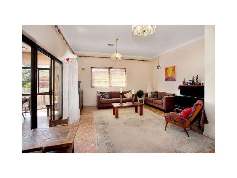 26 TRESSIDER AVENUE, Haberfield NSW 2045