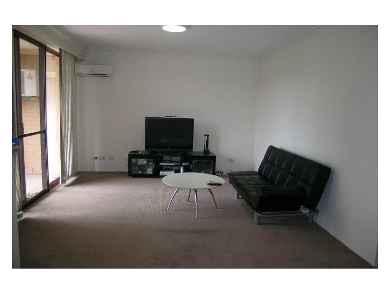 32/18 – 20 Knocklayde Street, Ashfield NSW 2131