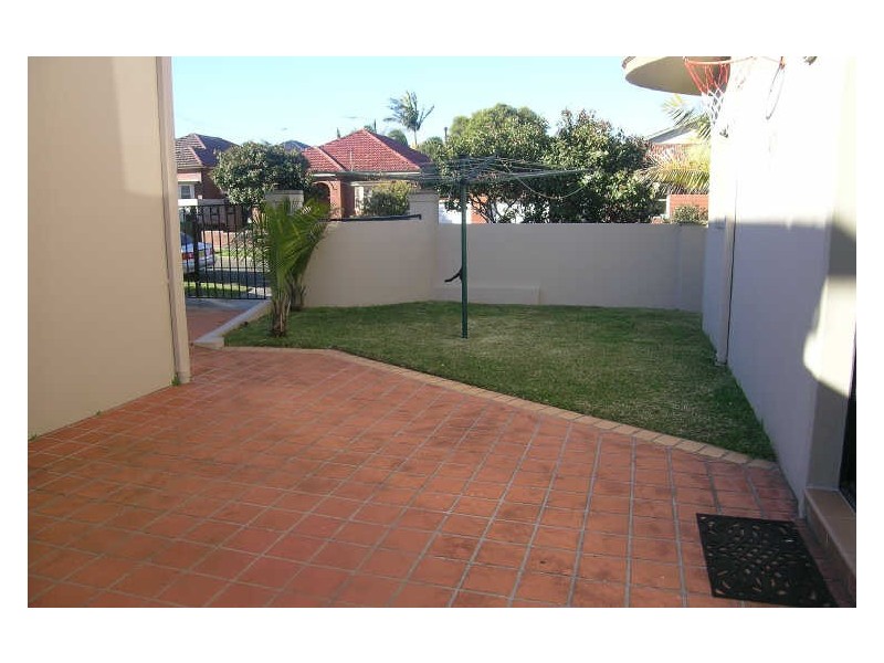 59 Henley Marine Drive, Rodd Point NSW 2046