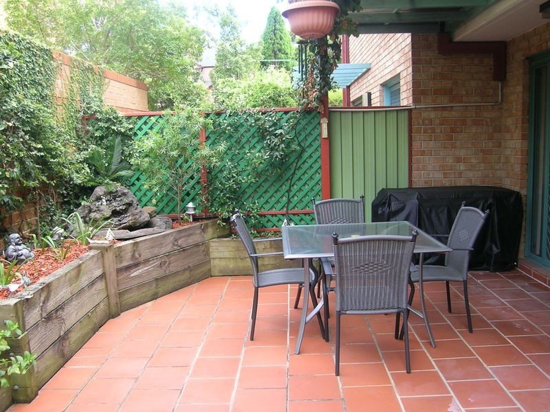 2/9 Montrose Road, Abbotsford NSW 2046