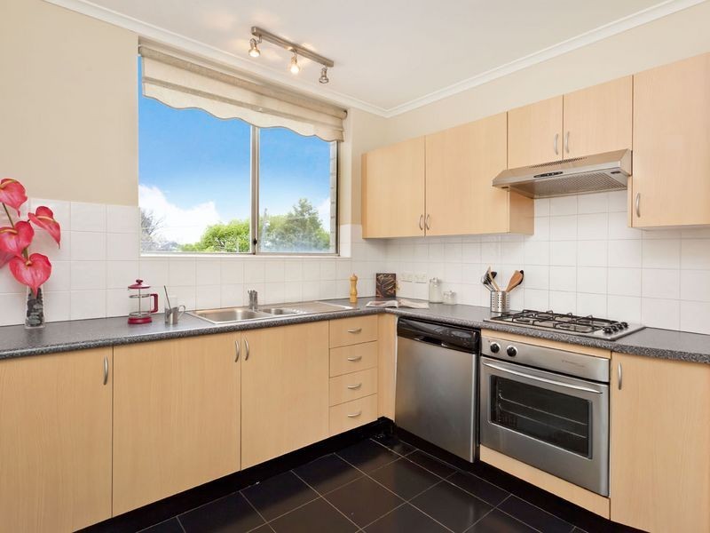 4/14 Bortfield Drive, Chiswick NSW 2046