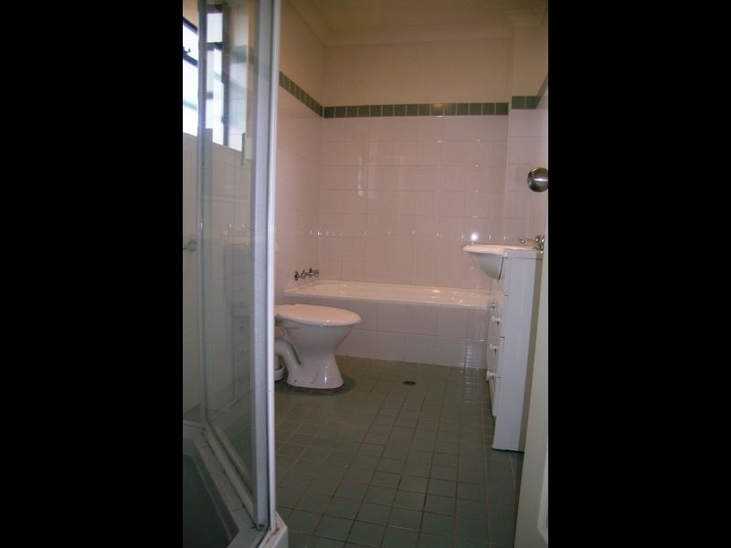 2/9 Park Road, Five Dock NSW 2046