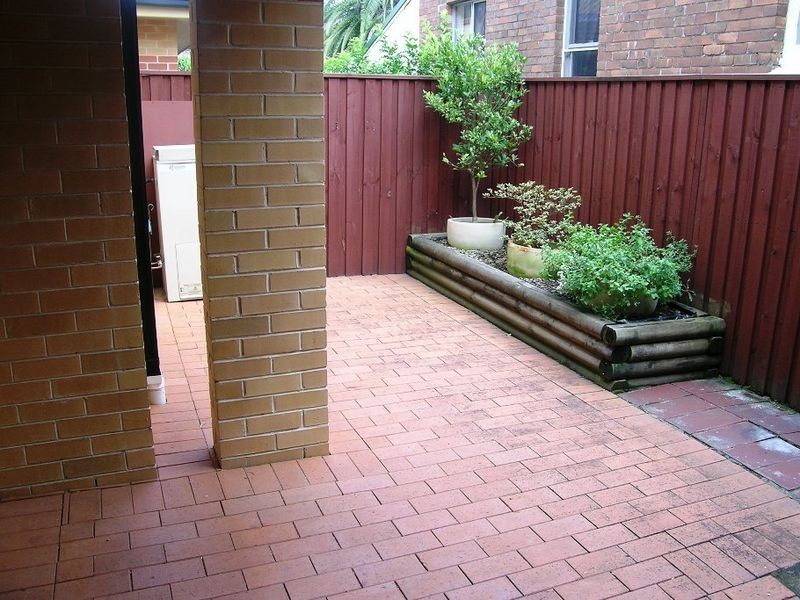 2/9 Park Road, Five Dock NSW 2046