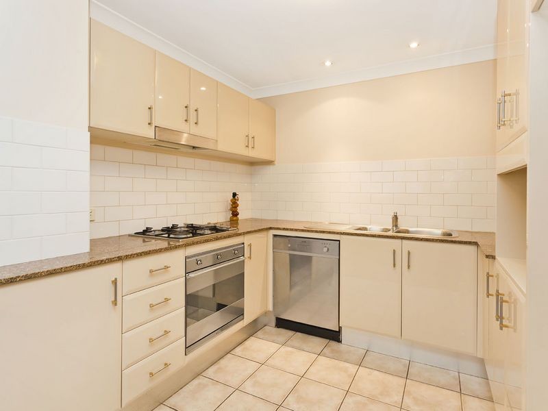 10/1 Kings Bay Avenue, Five Dock NSW 2046