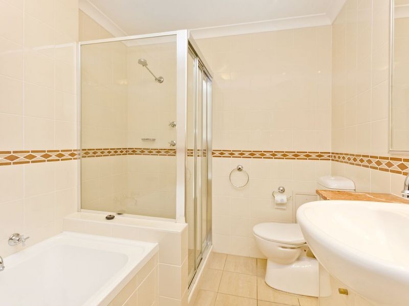 10/1 Kings Bay Avenue, Five Dock NSW 2046