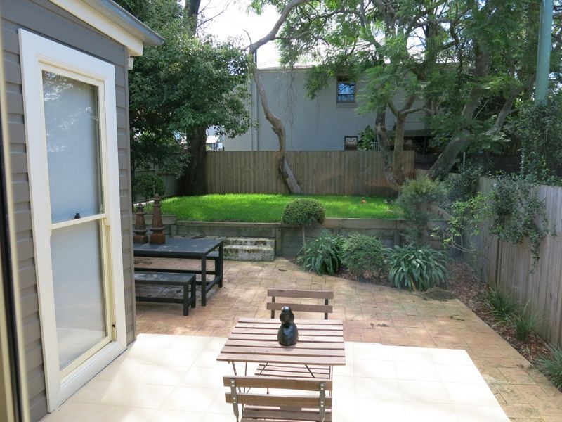 1 Easton Street, Rozelle NSW 2039