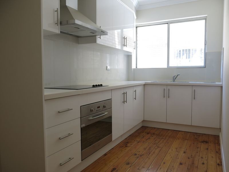 4/13 Allen Street, Canterbury NSW 2193