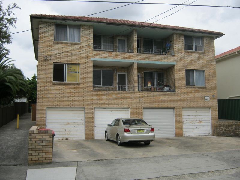 3/13 Allen Street, Canterbury NSW 2193