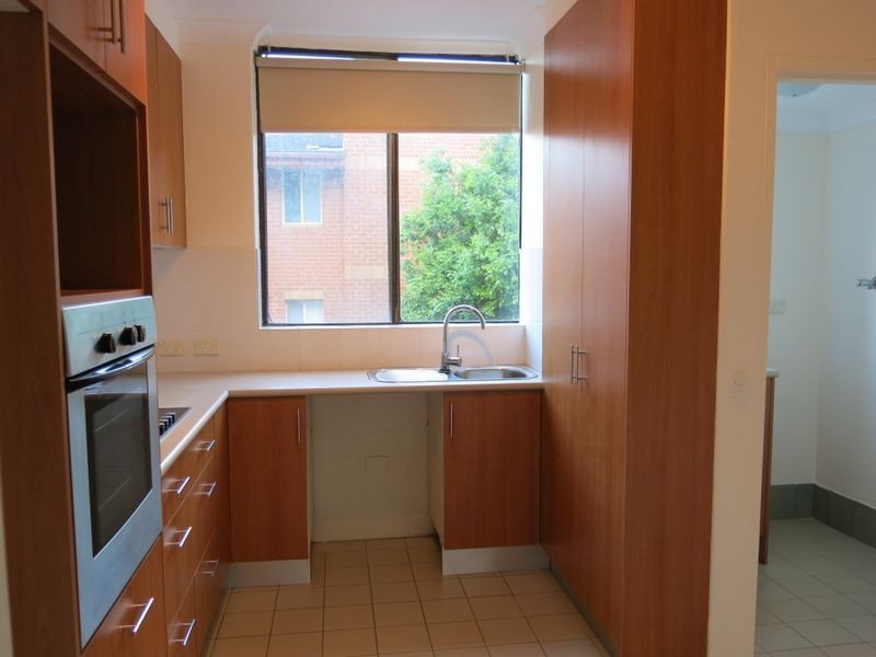 3/5-9 Bay Road, Russell Lea NSW 2046