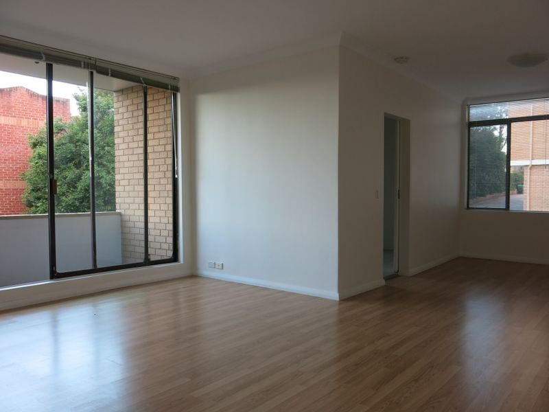 3/5-9 Bay Road, Russell Lea NSW 2046