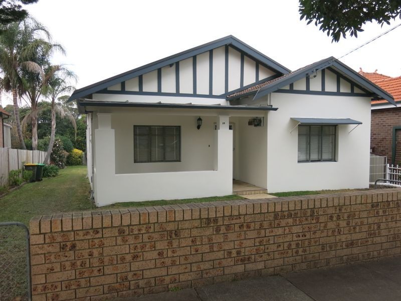 18 Sibbick Street, Russell Lea NSW 2046
