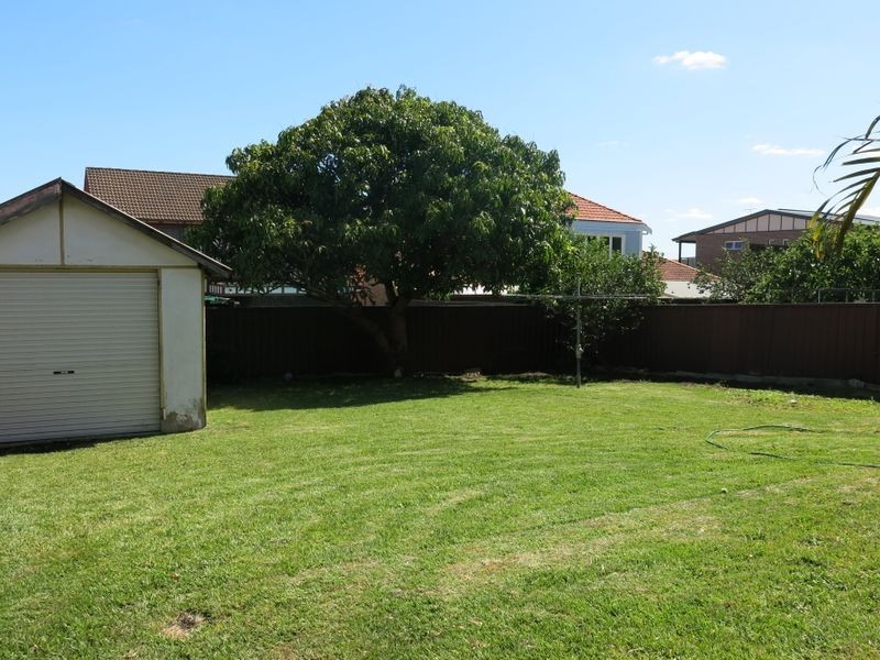22 Rowley Road, Russell Lea NSW 2046