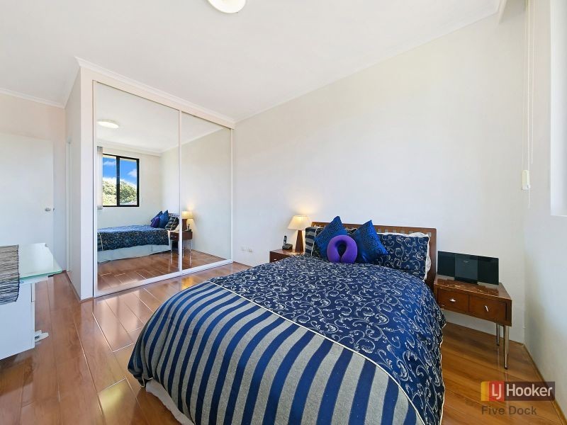 40/18 – 20 Knocklayde Street, Ashfield NSW 2131