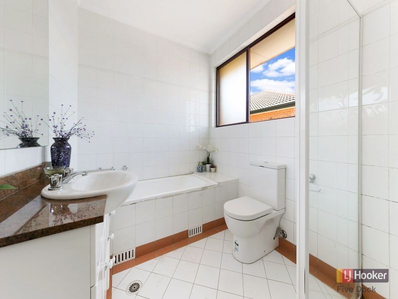 40/18 – 20 Knocklayde Street, Ashfield NSW 2131