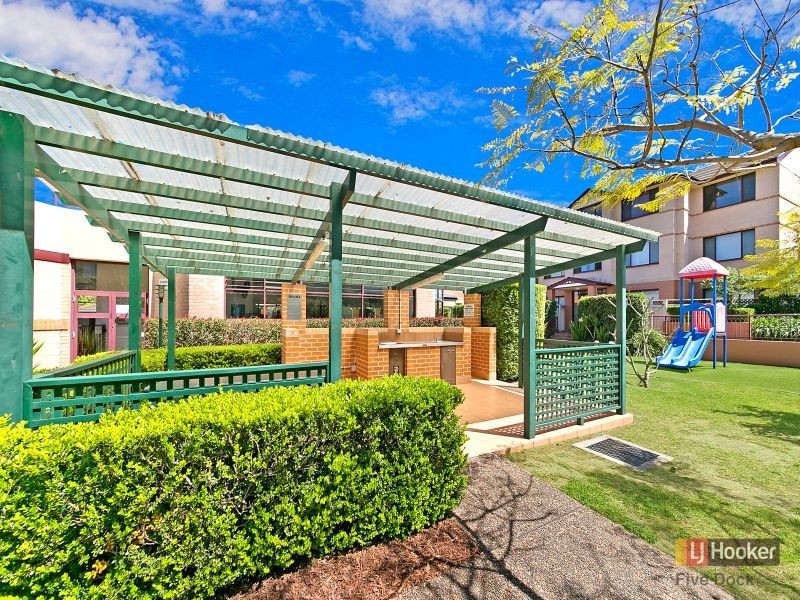 40/18 – 20 Knocklayde Street, Ashfield NSW 2131