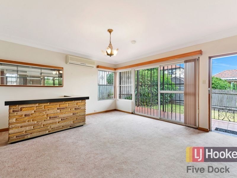 10 Arthur Street, Rodd Point NSW 2046