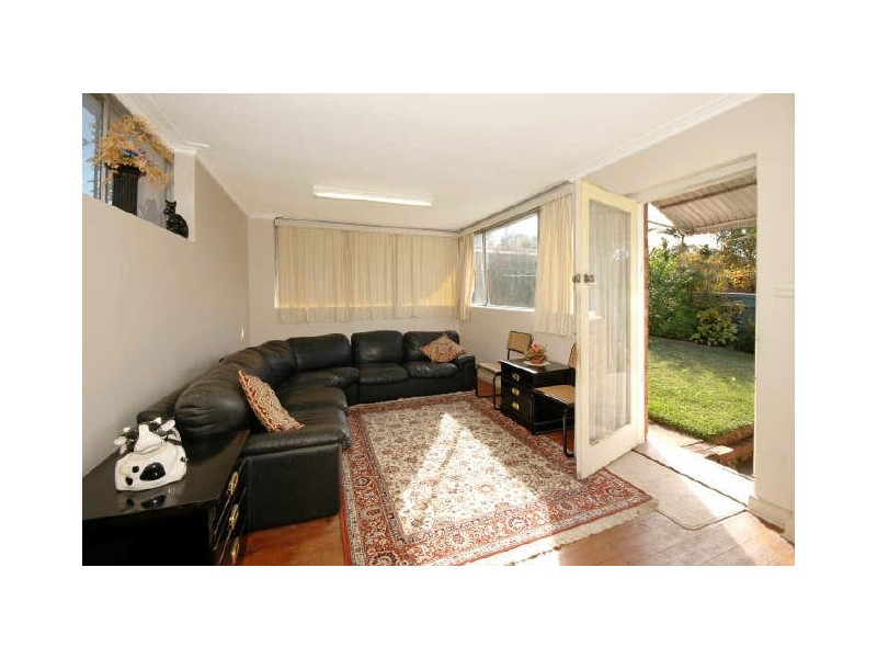 64 Henley Marine Drive, Rodd Point NSW 2046