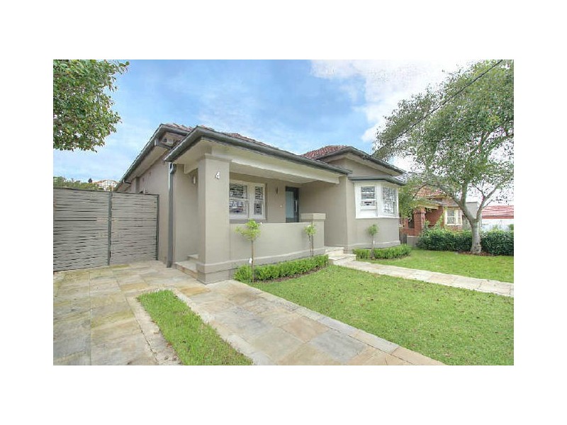 4 Nield Avenue, Rodd Point NSW 2046