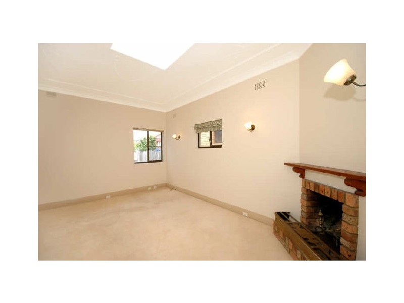 28 Edenholme Road, Russell Lea NSW 2046