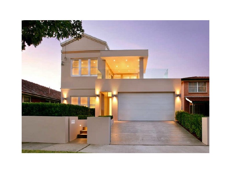 14 Noble Street, Rodd Point NSW 2046