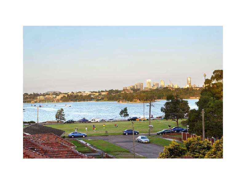 14 Noble Street, Rodd Point NSW 2046