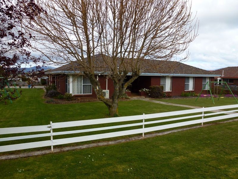 94 Westbury Place, Deloraine TAS 7304