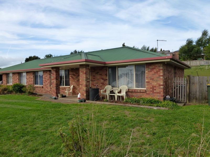 10 East Goderich Street, Deloraine TAS 7304
