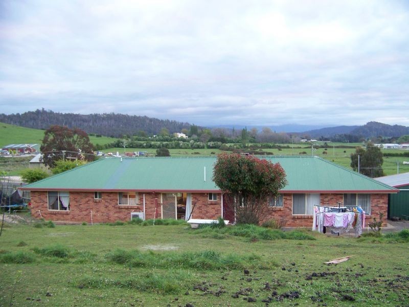 10 East Goderich Street, Deloraine TAS 7304