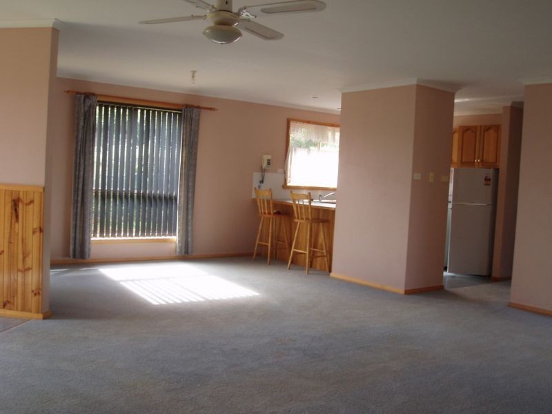 9 Gleadow Street, Deloraine TAS 7304