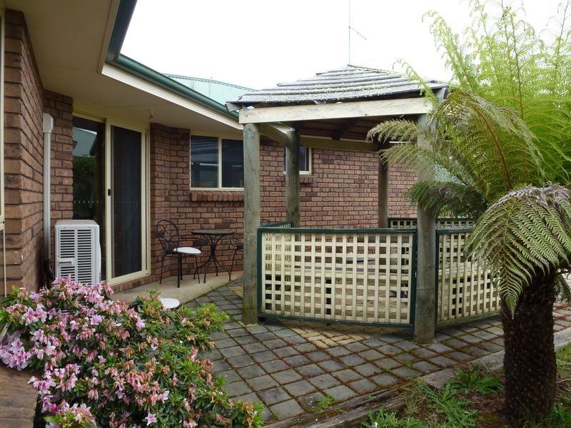 9 Gleadow Street, Deloraine TAS 7304