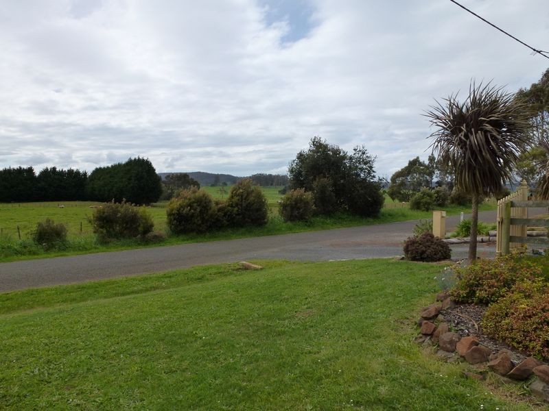 9 Gleadow Street, Deloraine TAS 7304