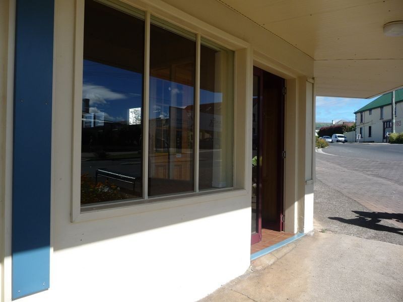 86 Emu Bay Road, Deloraine TAS 7304
