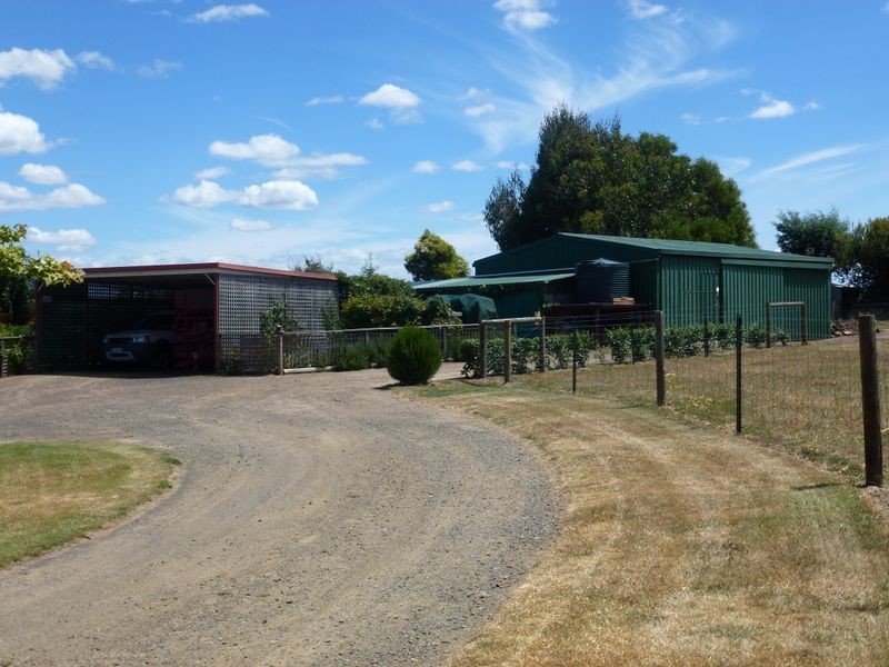 150 Five Acre Row, Westbury TAS 7303