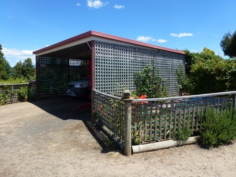 150 Five Acre Row, Westbury TAS 7303