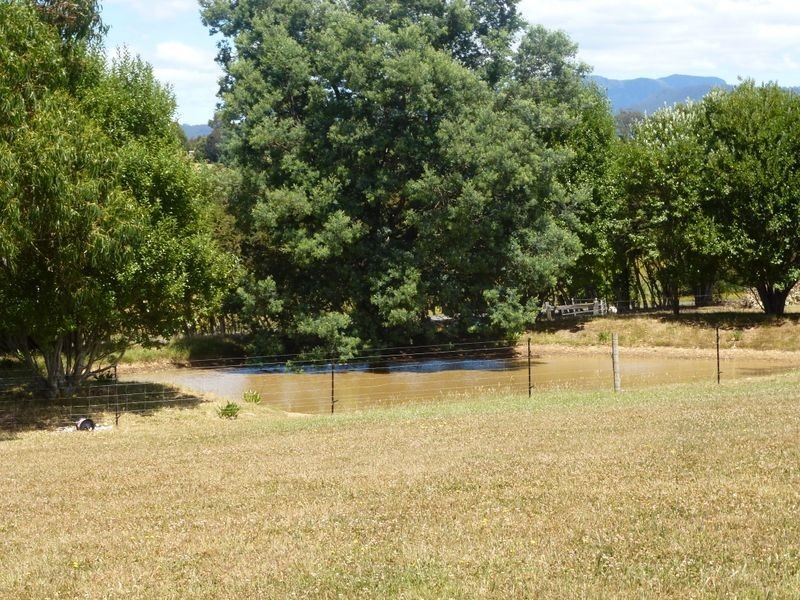 150 Five Acre Row, Westbury TAS 7303