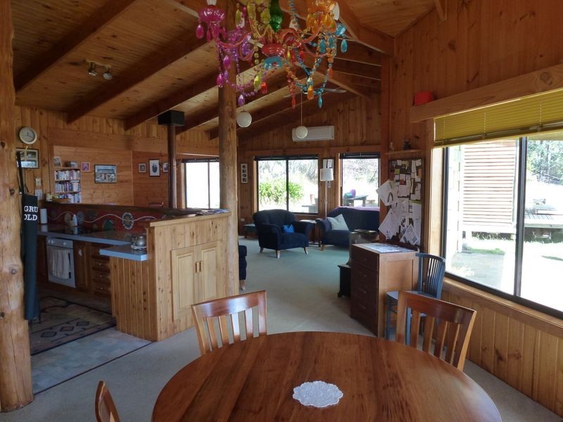 120 Pumicestone Road, Deloraine TAS 7304