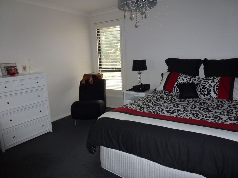 21 Gleadow Street, Deloraine TAS 7304