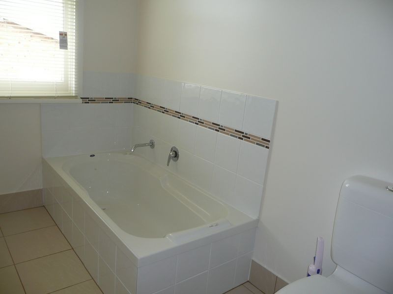 27 Landsdowne Place, Deloraine TAS 7304