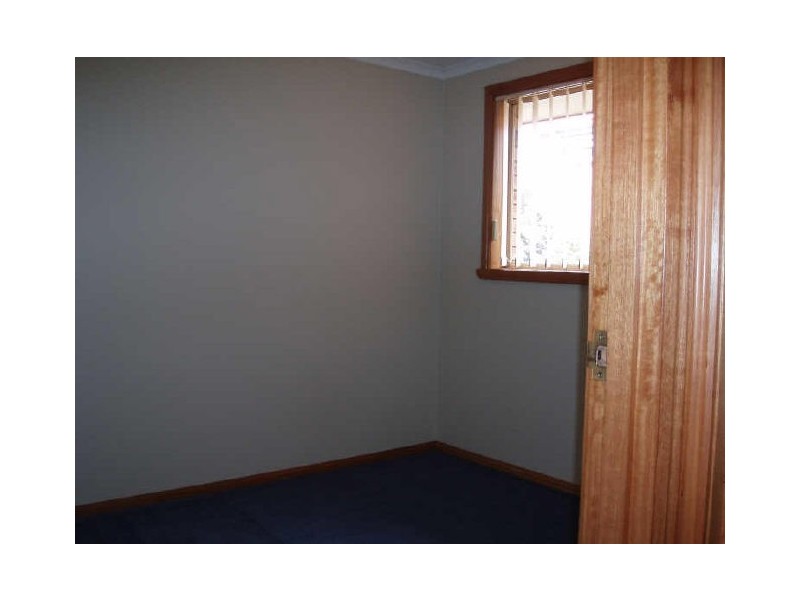 1/4 Bonney Street, Deloraine TAS 7304