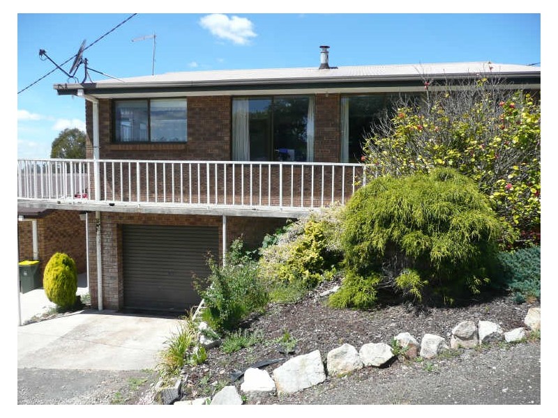 1/67 West Church Street, Deloraine TAS 7304