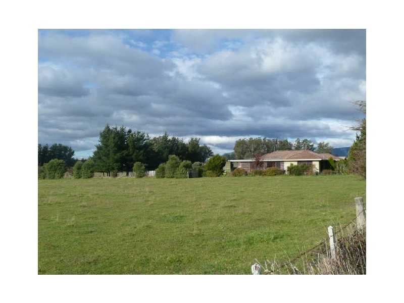 25 Fernleigh Road, Caveside TAS 7304