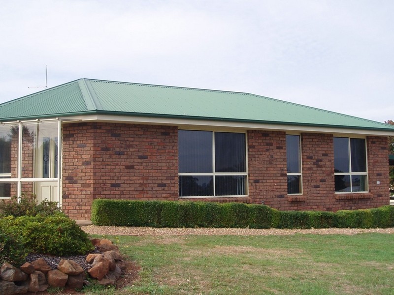 9 Gleadow Street, Deloraine TAS 7304