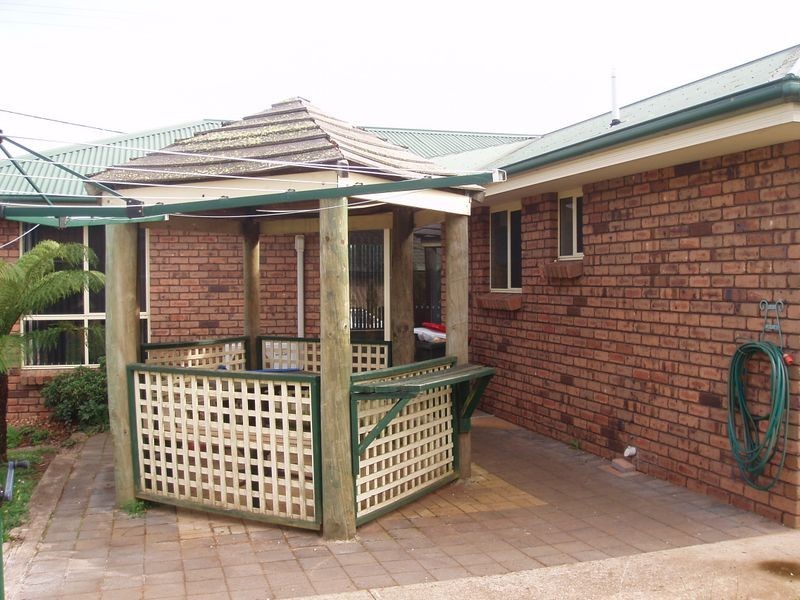 9 Gleadow Street, Deloraine TAS 7304