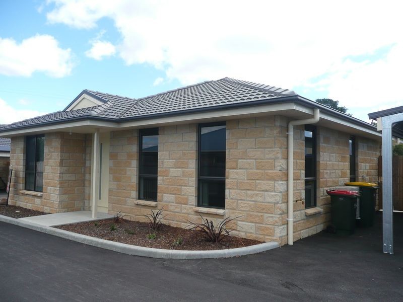 2 / 15 Simmons Street, Carrick TAS 7291
