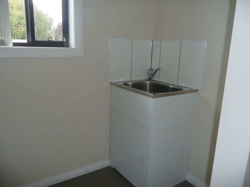 2 / 15 Simmons Street, Carrick TAS 7291