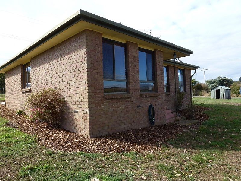 3 Five Acre Row South, Westbury TAS 7303