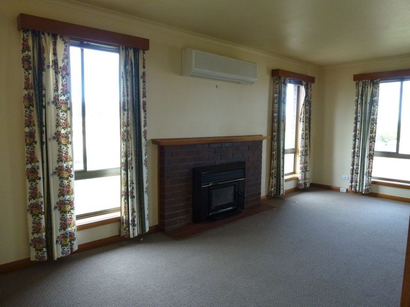 3 Five Acre Row South, Westbury TAS 7303